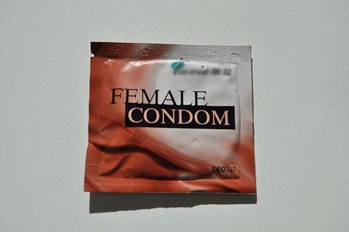 避孕套啥样咋用(避孕套怎么使用）