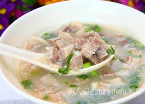 补肾的汤怎么煲补肾汤原来这么简单！(补肾的煲汤食谱有哪些）