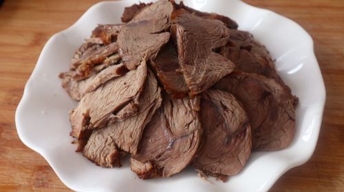 体寒的人可以吃牛肉吗(牛肉是寒性还是热性)