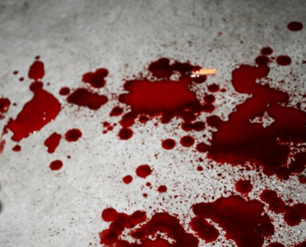 为什么经期血是黑色的这几个病因一定要注意!(经期同房了怎么办啊)