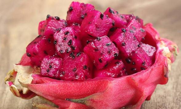 吃了火龙果不能吃什么(吃火龙果不能和什么一起吃）