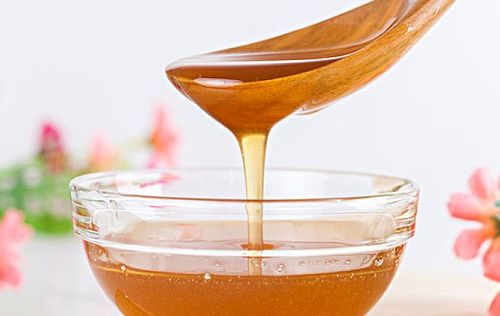 体寒的人可以喝蜂蜜水吗(怕冷的人可以喝蜂蜜水吗）