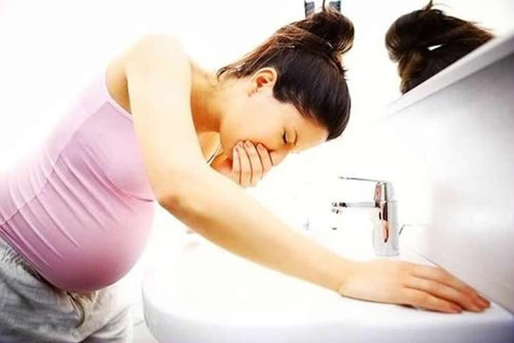 同房后腰酸是怀孕了吗(怀孕最早期的微妙感觉）