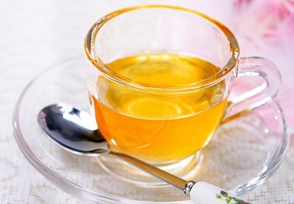 体寒的人可以喝蜂蜜水吗(怕冷的人可以喝蜂蜜水吗）