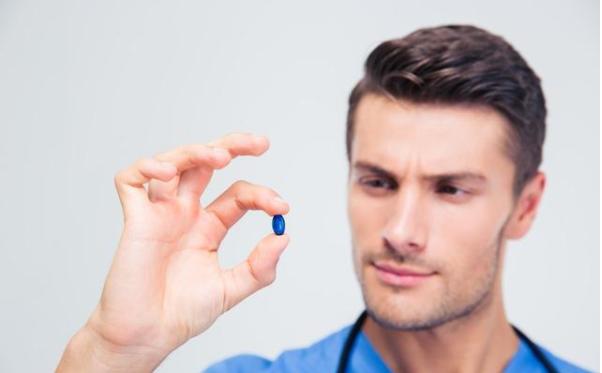 避孕套是男的带还是女的带(男性用品批发价格及图片)