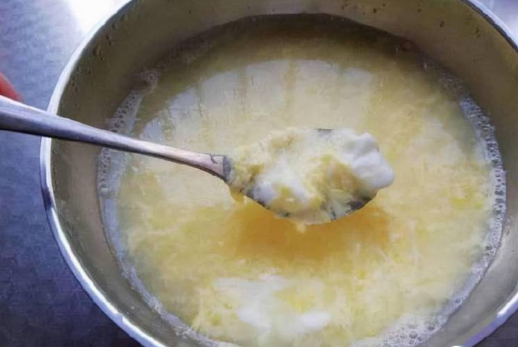 口腔溃疡可以吃甜酒冲蛋吗(经期吃甜酒冲蛋的好处）