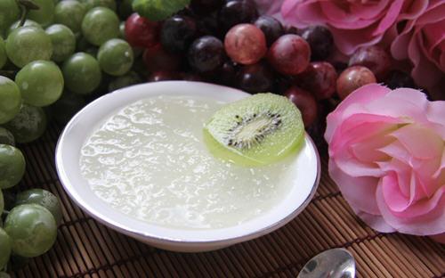 口腔溃疡吃燕窝有用吗(燕窝可以帮助口腔溃疡恢复吗）