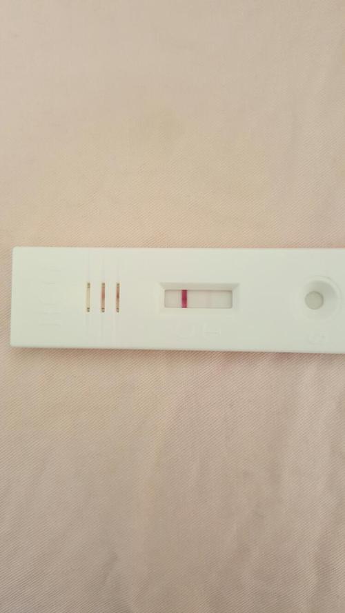 同房第十六天试纸阴性怎么回事(一般早早孕几天测出来）