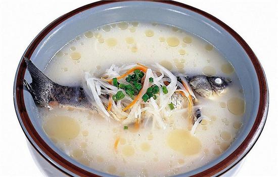 口腔溃疡喝什么汤好的快口腔溃疡一定要喝这些汤(瘦肉汤的功效）