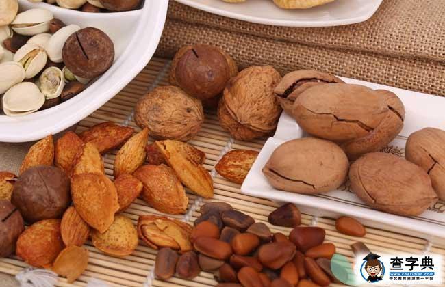 吃什么坚果对头发好(脱发最怕三种水果）