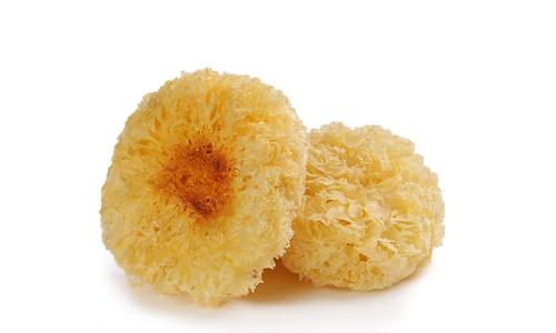 例假弄床单上的清理妙招有什么(床单上弄上月经怎么洗)