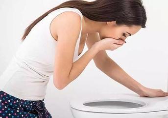 胃痛呕吐是什么原因(胃呕吐是什么原因）