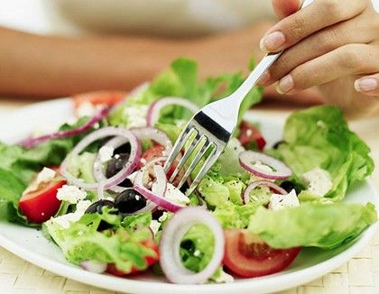 长期吃素会导致不孕吗(长期吃素闭经)