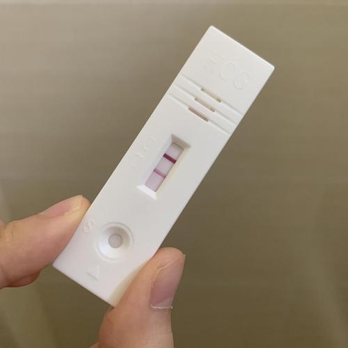 验孕棒上一深一浅2条杠究竟是怀上了没有？(早孕一深一浅两条杠）