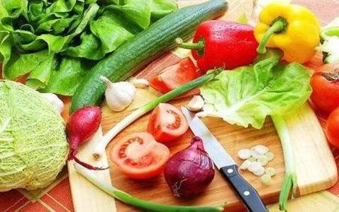 长期吃素会导致不孕吗(长期吃素闭经)