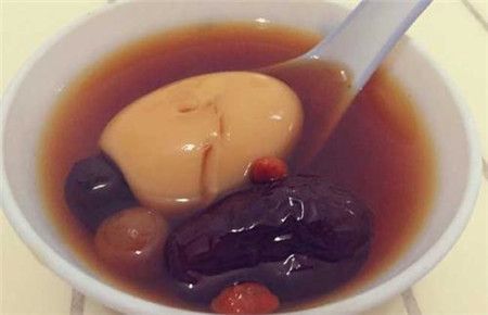 让例假延迟吃什么食物(吃什么能让大姨妈延迟）