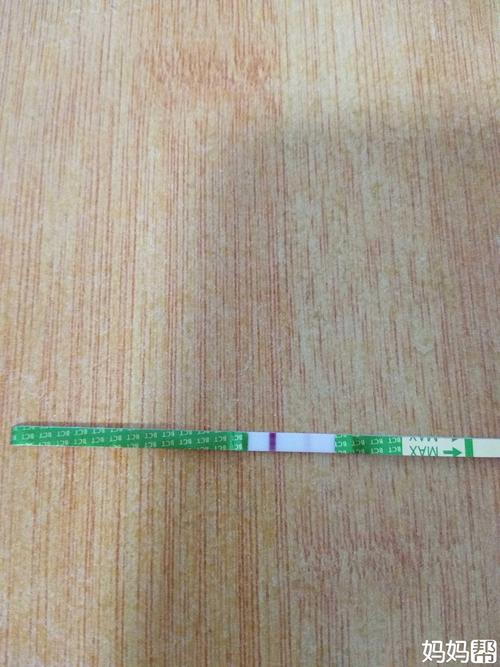 验孕棒两条杠是怀孕吗(试纸怎么用才知道怀孕）