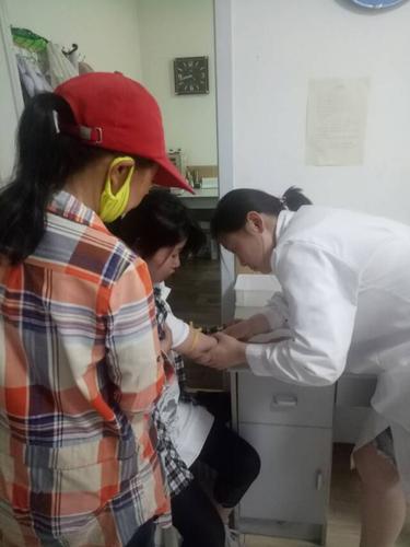 长期月经不调,我们应该做哪些检查?(20岁女生月经不调应该检查什么)