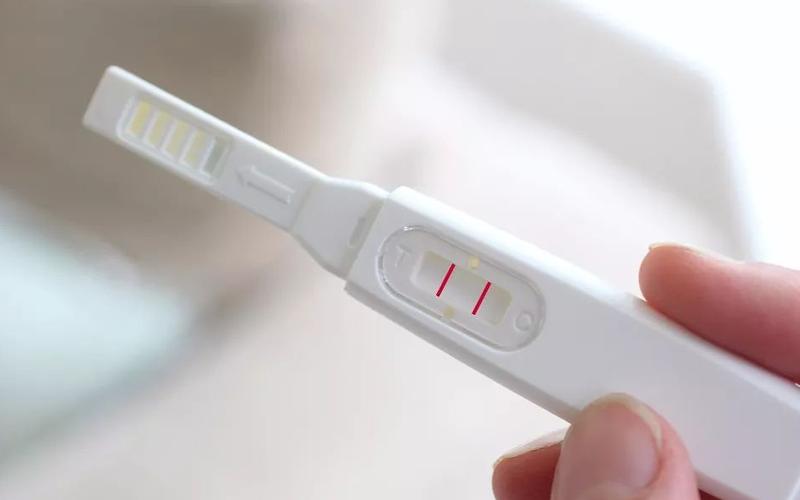 验孕棒可以用中午尿吗(验孕棒要用晨尿吗）