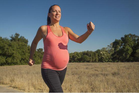 跑步真的有助于怀孕吗(备孕跑步影响着床吗）