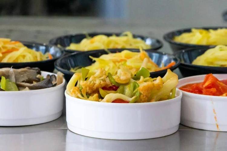 阴虱可以用盐水清洗吗阴虱怕盐吗？(白醋和盐可以杀死阴虱吗）