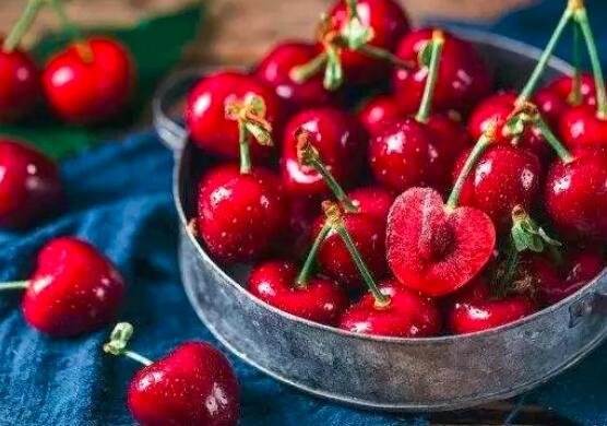 贫血的人可以吃芒果吗(补血的水果之王)