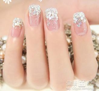 美甲多久后可以怀孕(怀孕三个月做一次美甲没事吧）