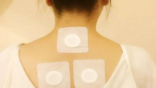 贴三伏贴皮肤过敏怎么办(贴三伏贴后起小疹子）