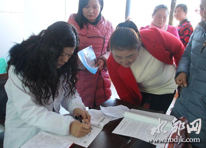 西北妇女孕前检查(孕检都检查什么项目）