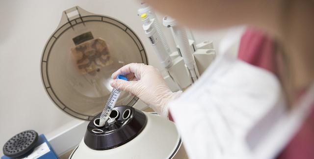 试管婴儿对女性伤害大吗?你了解过吗?(试管婴儿过程痛苦吗)