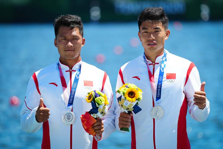 台球杨帆个人资料