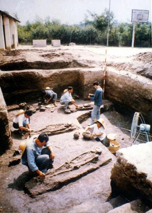 史前文化分为几个时期