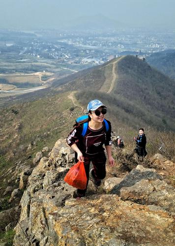 句容有那些好玩的山