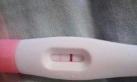 验孕棒一小时后两条线正常吗(验孕试纸半个小时后变成2条杠)
